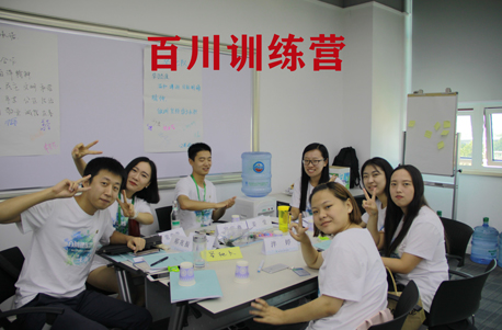 16488905309157um5js S36沙龙会 - 要玩就玩沙龙会